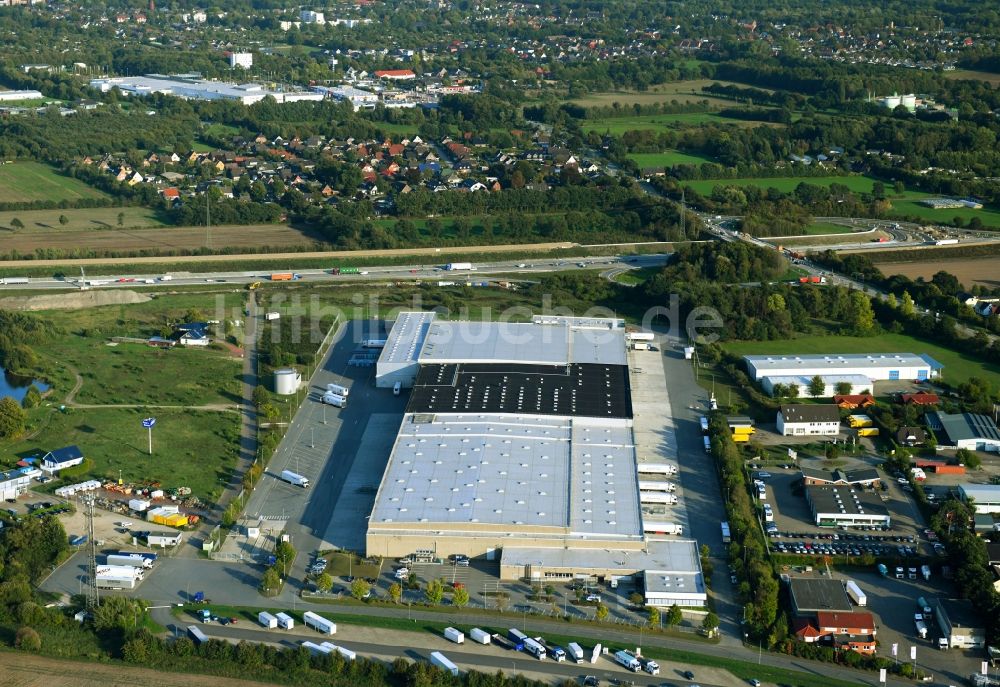 Wasbek von oben - Lagerhallen und Speditionsgebäude Lidl GmbH & Co. KG in Wasbek im Bundesland Schleswig-Holstein, Deutschland