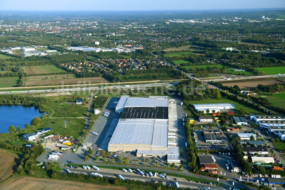 Wasbek aus der Vogelperspektive: Lagerhallen und Speditionsgebäude Lidl GmbH & Co. KG in Wasbek im Bundesland Schleswig-Holstein, Deutschland