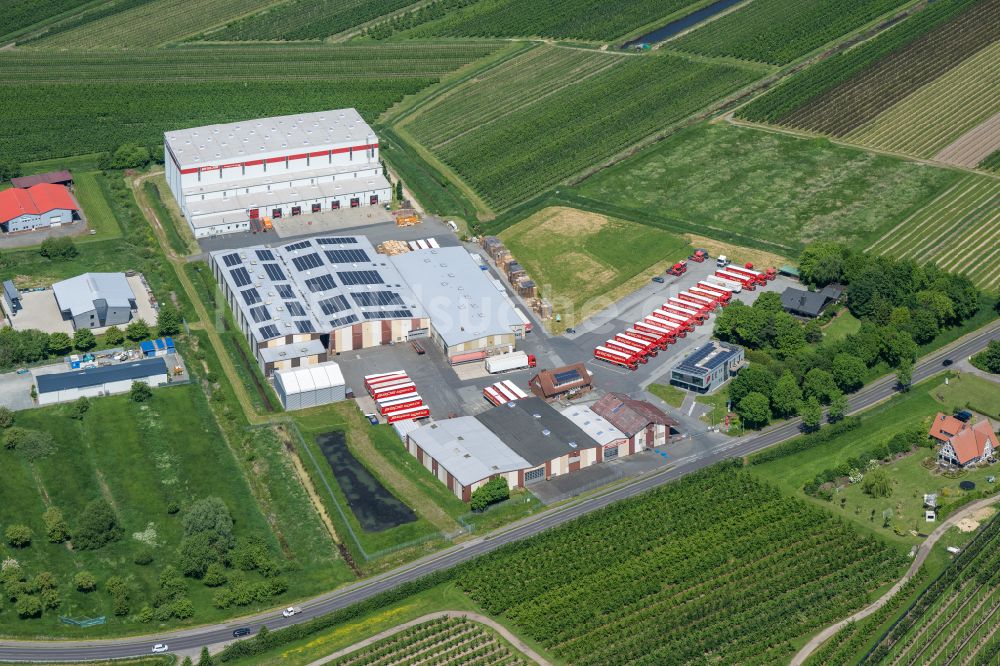 Luftaufnahme Hollern-Twielenfleth - Lagerhallen und Speditionsgebäude Pape Logistics in Hollern-Twielenfleth im Bundesland Niedersachsen, Deutschland