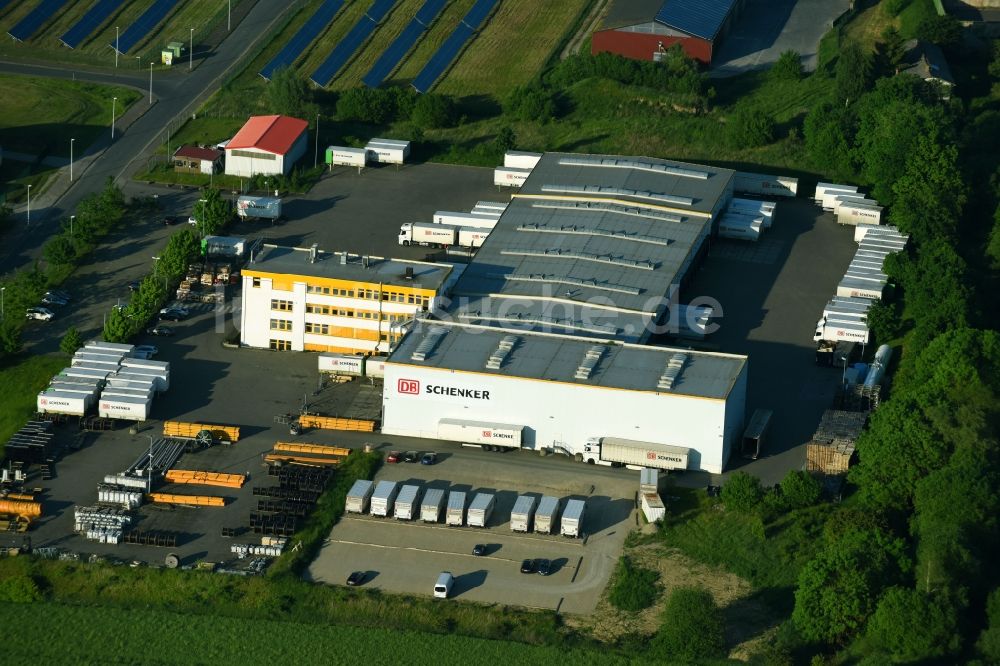 Lalendorf aus der Vogelperspektive: Lagerhallen und Speditionsgebäude der DB Schenker Deutschland AG in Lalendorf im Bundesland Mecklenburg-Vorpommern, Deutschland