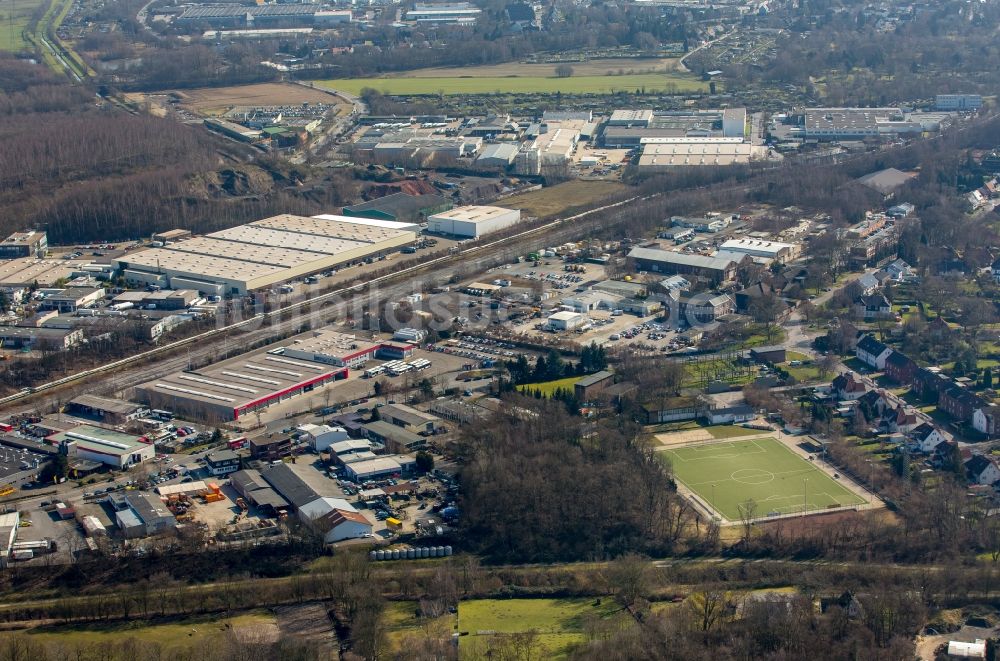 Luftbild Bottrop - Lagerhauskomplex- Gebäude in einem Gewerbegebiet in Bottrop Eigen im Bundesland Nordrhein-Westfalen