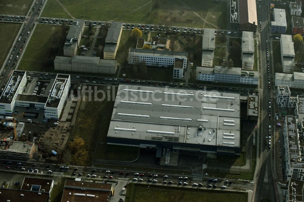 Luftaufnahme Berlin - Lagerhauskomplex- Gebäude im Gewerbegebiet am Groß-Berliner Damm in Berlin