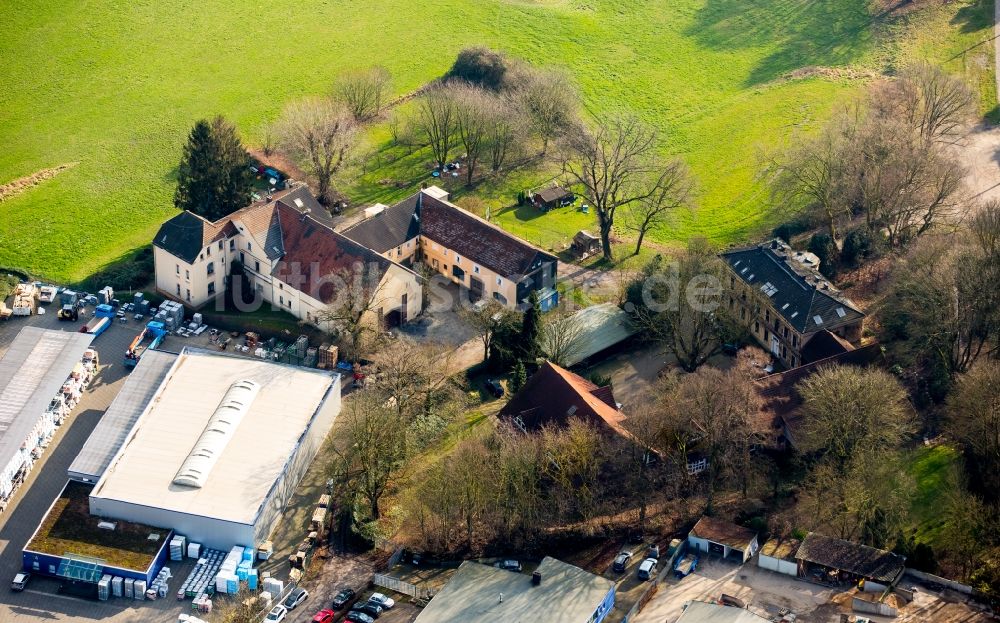 Witten aus der Vogelperspektive: Lagerhauskomplex- Gebäude der Melle Dachbaustoffe GmbH Niederlassung Witten in Witten im Bundesland Nordrhein-Westfalen