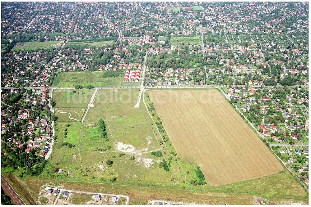 Luftaufnahme Berlin - Hellersdorf - Landberger Strasse