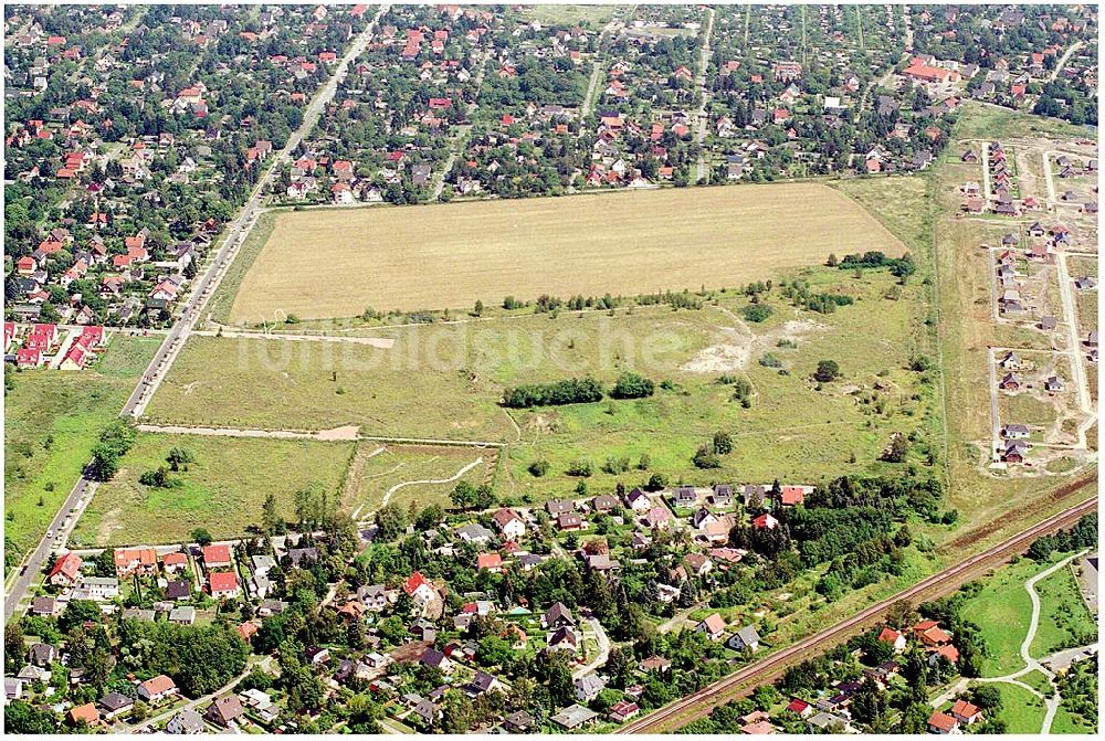 Luftaufnahme Berlin - Hellersdorf - Landberger Strasse