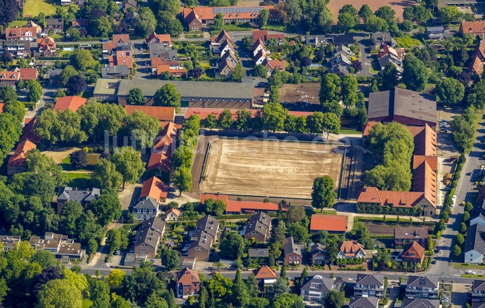 Warendorf von oben - Landgestüt in Warendorf im Bundesland Nordrhein-Westfalen