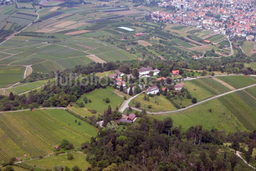 Luftaufnahme Weinstadt-Beutelsbach - Landgut Burg in Weinstadt-Beutelsbach