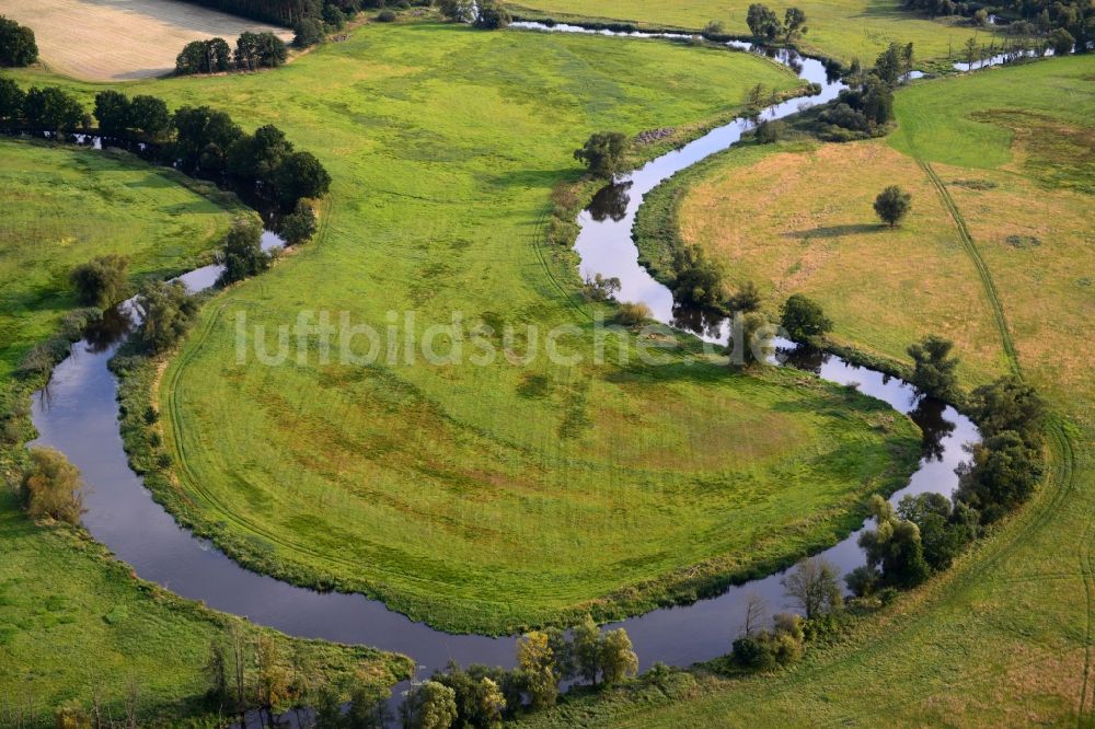 Mönchwinkel aus der Vogelperspektive: Landschaft vom Flußbettverlauf der Spree bei Mönchwinkel im Bundesland Brandenburg