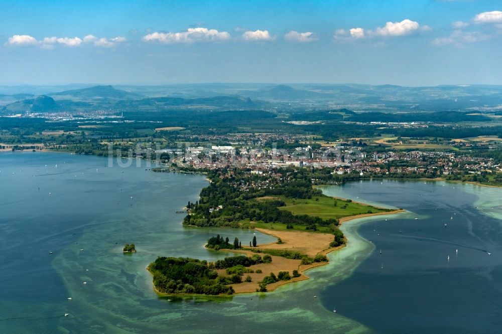 Radolfzell am Bodensee aus der Vogelperspektive: Landschaft von der Halbinsel Mettnau bei Radolfzell am Bodensee im Bundesland Baden-Württemberg, Deutschland