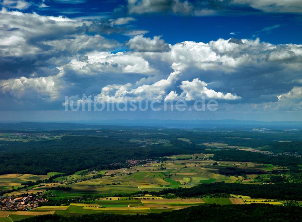 Vaihingen an der Enz aus der Vogelperspektive: Landschaft, Hügel und Wälder um Gündelbach in Vaihingen an der Enz im Bundesland Baden-Württemberg