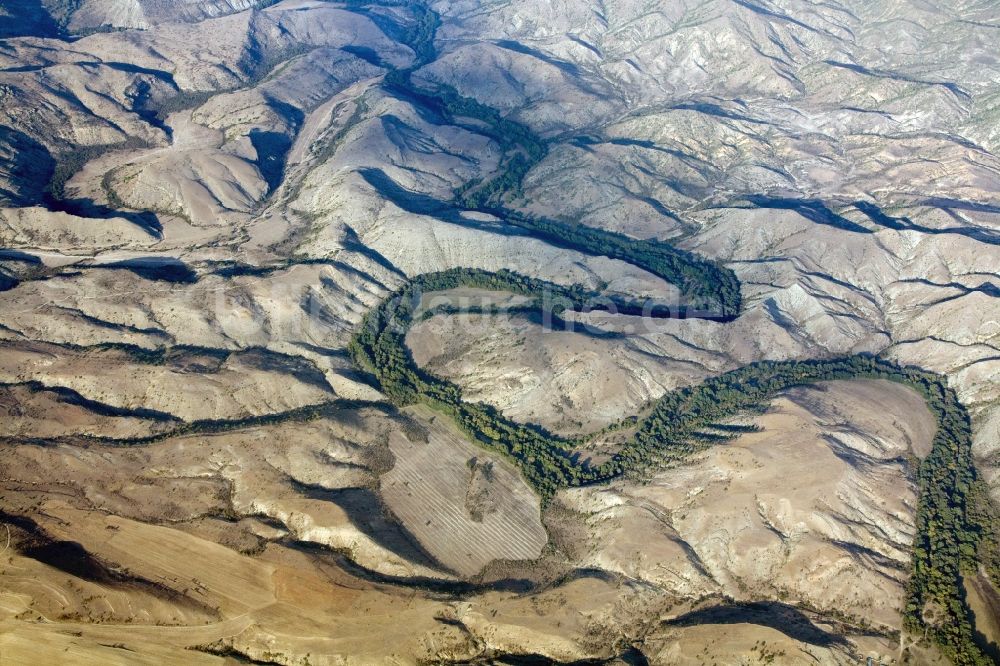 Luftbild Veles - Landschaft vom Mazedonisches Bergland in der Nähe von Veles in Mazedonien