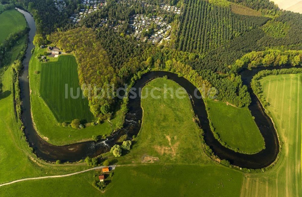 Olfen von oben - Landschaft der Wiesen und Felder an den Lippemäander, Lippeschleife der Lippeauen an der Lippe bei Olfen im Bundesland Nordrhein-Westfalen NRW