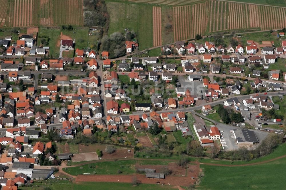 Weinsheim von oben - Landstädtische Gemeinde in Weinsheim im Bundesland Rheinland-Pfalz