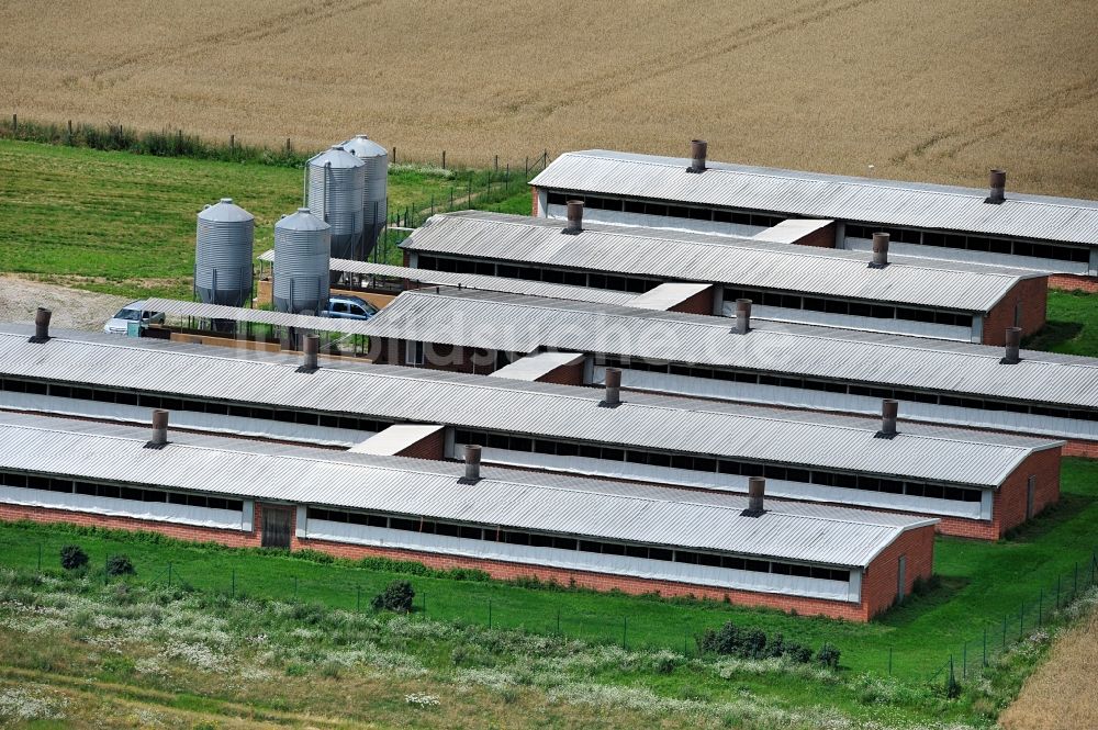 Groß Dratow von oben - Landwirtschaftsbetrieb in Groß Dratow in Mecklenburg-Vorpommern