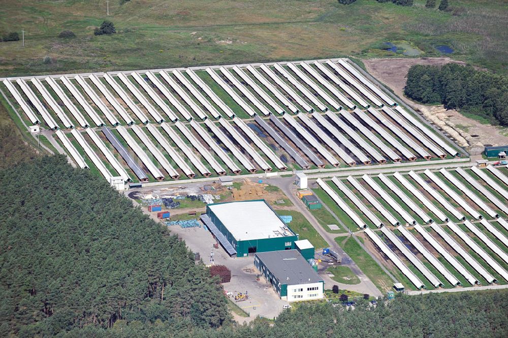 SONNENBURG / SLONSK von oben - Landwirtschaftsbetrieb in Sonnenburg in der Provinz Lebus