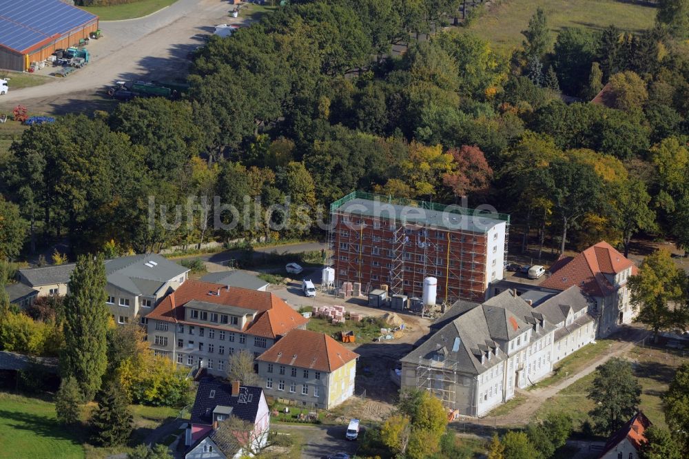 Luftaufnahme Oranienburg - Landwirtschaftsschule Oranienburg-Luisenhof und Umbaumaßnahmen zum neuen Standort der Polizei