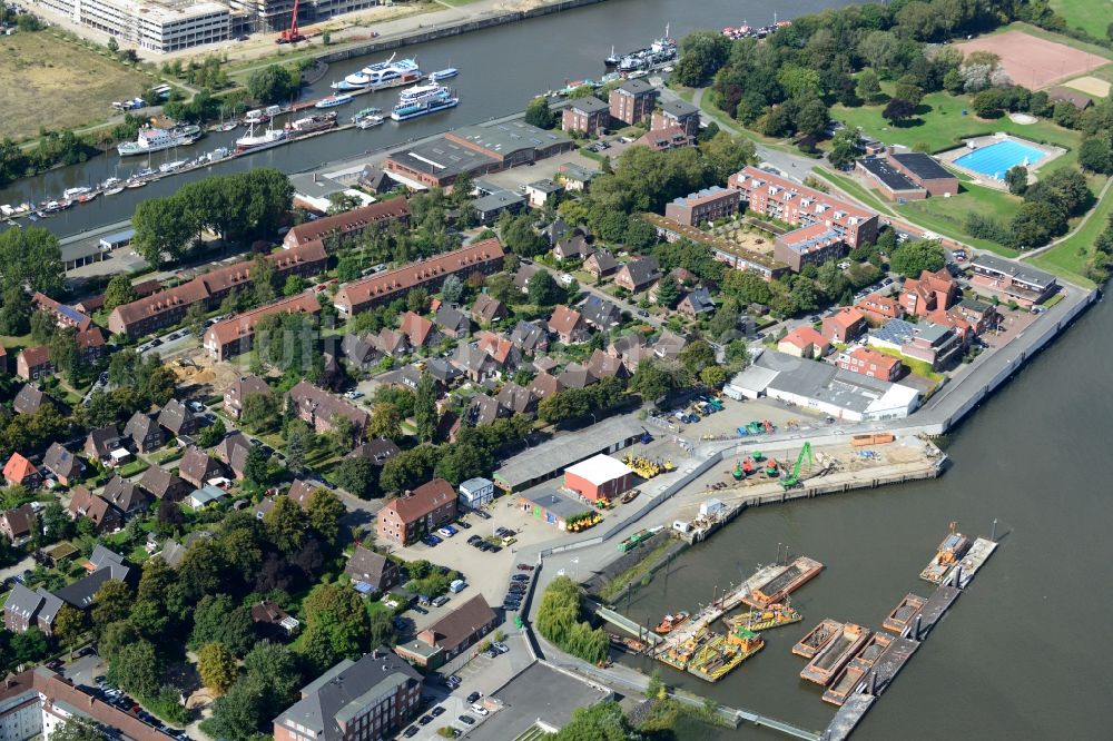 Hamburg aus der Vogelperspektive: Landzunge zwischen Steendiekkanal und Köhlfleet in Hamburg-Finkenwerder