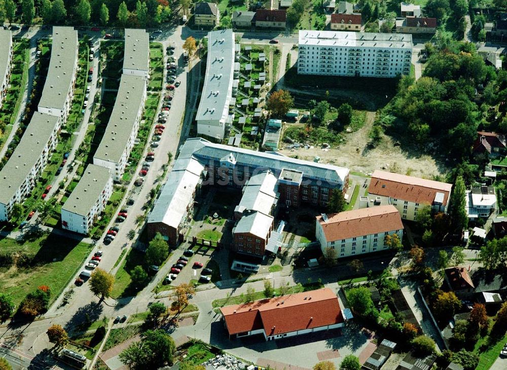 Teltow - Brandenburg von oben - Lavendel-Residenz - Seniorenzentrum Teltow an der Elbstraße 2 in 14513 Teltow/Brandenburg. (Tel.: 03328-3330).