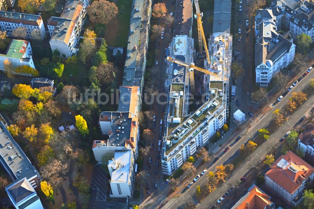 Berlin aus der Vogelperspektive: Lückenbebauung Maison Roseneck im Ortsteil Schmargendorf in Berlin, Deutschland