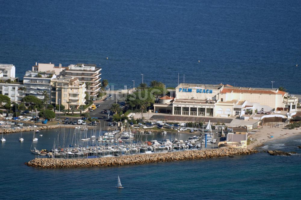 Cannes aus der Vogelperspektive: Le Palm Beach Casino in Cannes Frankreich