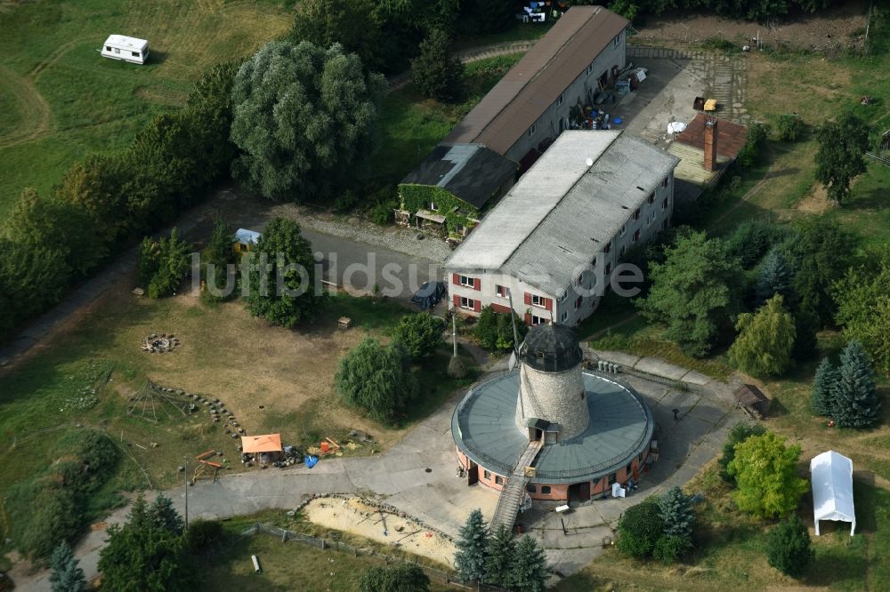 Luftbild Heichelheim - LebensLernOrt Mühle am See mit Tagungszentrum und Windmühle in Heichelheim im Bundesland Thüringen