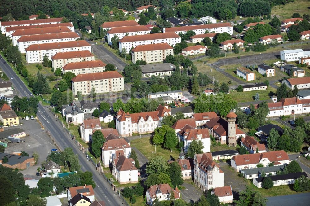 Babenhausen von oben - Leerstehende ehemalige Kaserne der US-Streitkräfte in Babenhausen in Hessen