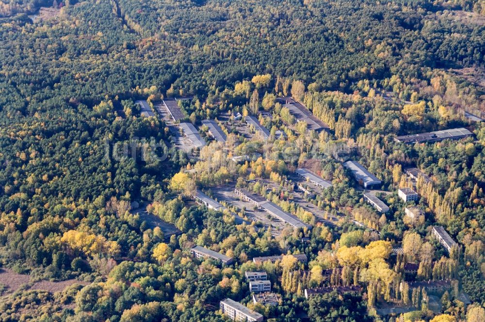 Luftaufnahme Am Mellensee - Leerstehende, ungenutzte Gebäude in Sperenberg in Am Mellensee im Bundesland Brandenburg, Deutschland