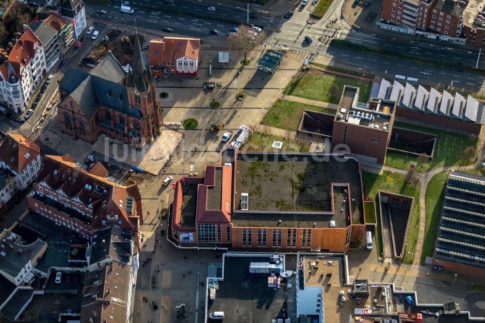 Luftaufnahme Herne - Leerstehendes ehemaliges Kaufhaus- Gebäude der Adler Modemärkte AG in Herne im Bundesland Nordrhein-Westfalen, Deutschland