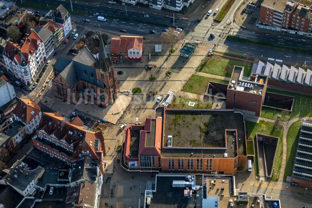 Herne von oben - Leerstehendes ehemaliges Kaufhaus- Gebäude der Adler Modemärkte AG in Herne im Bundesland Nordrhein-Westfalen, Deutschland