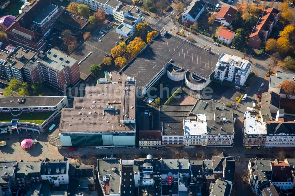 Luftaufnahme Herne - Leerstehendes Einkaufszentrum Horten Kaufhaus am Robert-Brauner-Platz in Herne im Bundesland Nordrhein-Westfalen