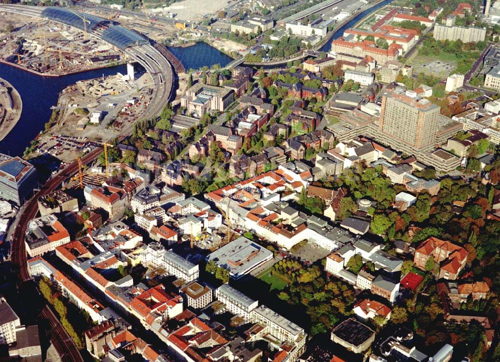 Luftaufnahme Berlin - Lehrter Bahnhof, Charitee Büro und Geschäftshaus in Berlin - Mitte, Reinhardstr / Ecke Albrechtstraße Ein Projekt der Kilian Projektmanagement, Fasanenstr