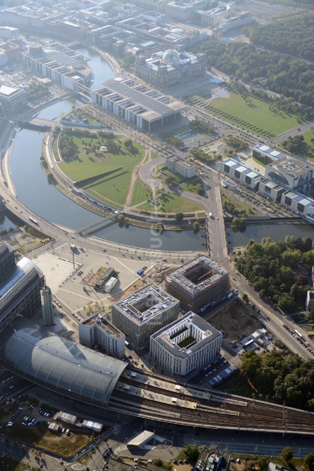 Luftbild Berlin - Lehrter Stadtquartier im Ortsteil Moabit in Berlin