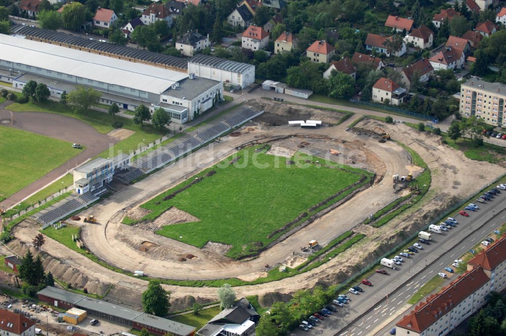 Halle / Saale von oben - Leichtathletikzentrum Halle-Gesundbrunnen in Sachsen-Anhalt