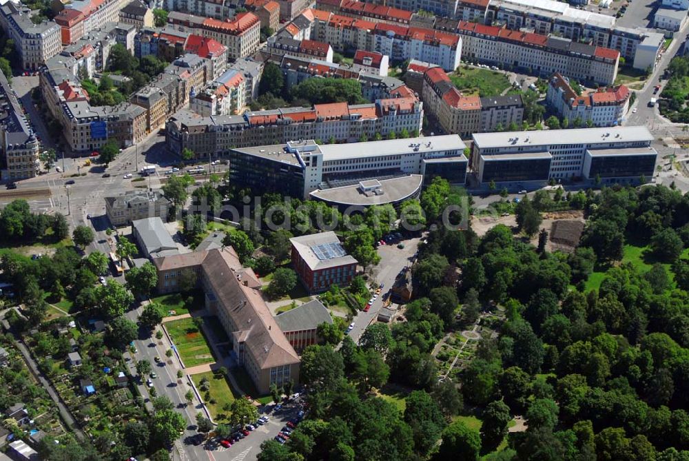 Luftaufnahme Leipzig - Leipzig 13.06.2006 Blick auf das Wohnhaus der IKV GMBH an der Volkmarstraße in Leipzig.