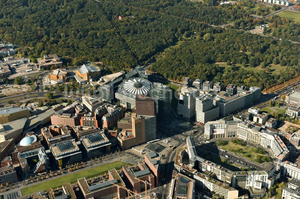 Berlin aus der Vogelperspektive: Leipziger Platz im Innenstadt- Zentrum in Berlin