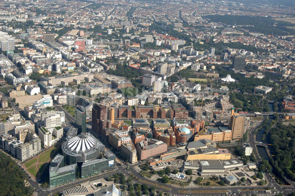 Luftbild Berlin - Leipziger Straße in Berlin