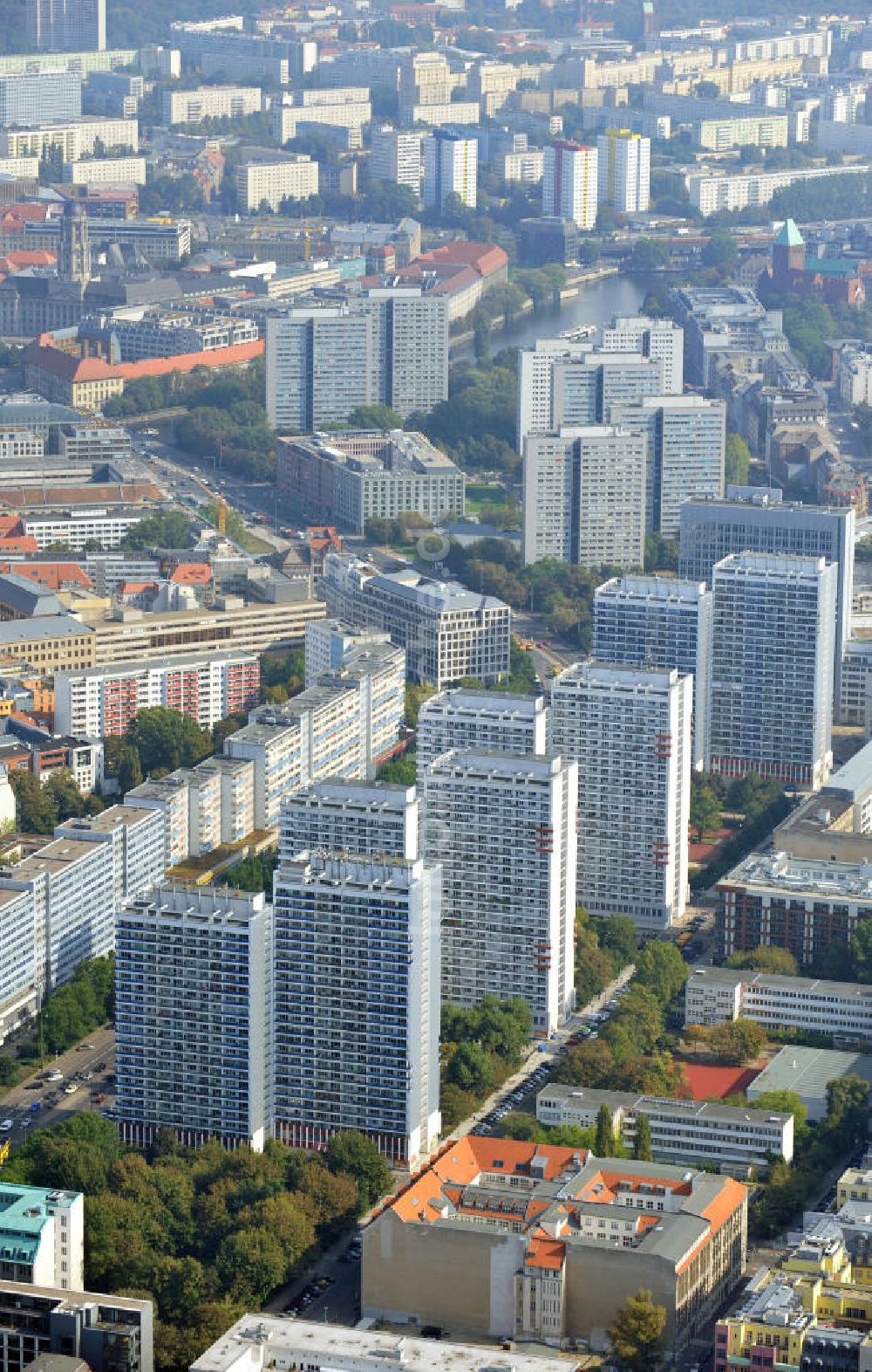 Berlin Mitte aus der Vogelperspektive: Leipziger Straße Berlin-Mitte