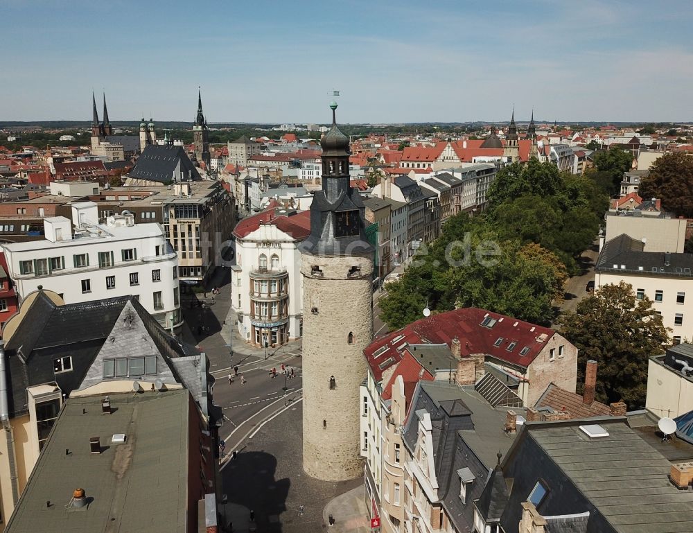 Luftbild Halle (Saale) - Leipziger Turm und die Leipziger Straße ( Boulevard ) in Halle an der Saale im Bundesland Sachsen-Anhalt