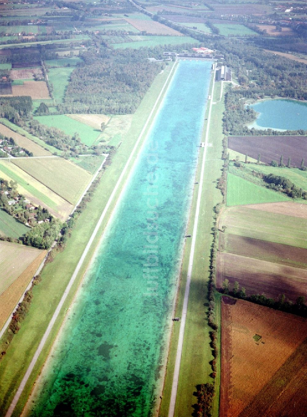 Luftbild Oberschleißheim - Leistungssport- Zentrum der Regattastrecken - Rennbahn Olympia-Regattastrecke an der Dachauer Straße in Oberschleißheim im Bundesland Bayern, Deutschland