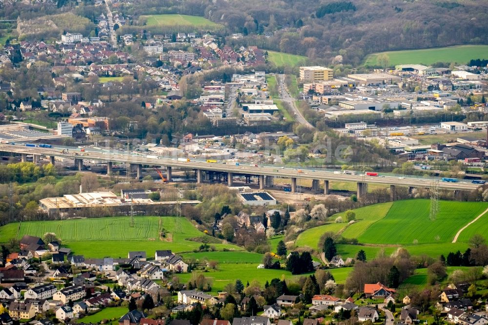 Hagen aus der Vogelperspektive: Lennetalbrücke der Autobahn BAB A45 in Hagen im Bundesland Nordrhein-Westfalen