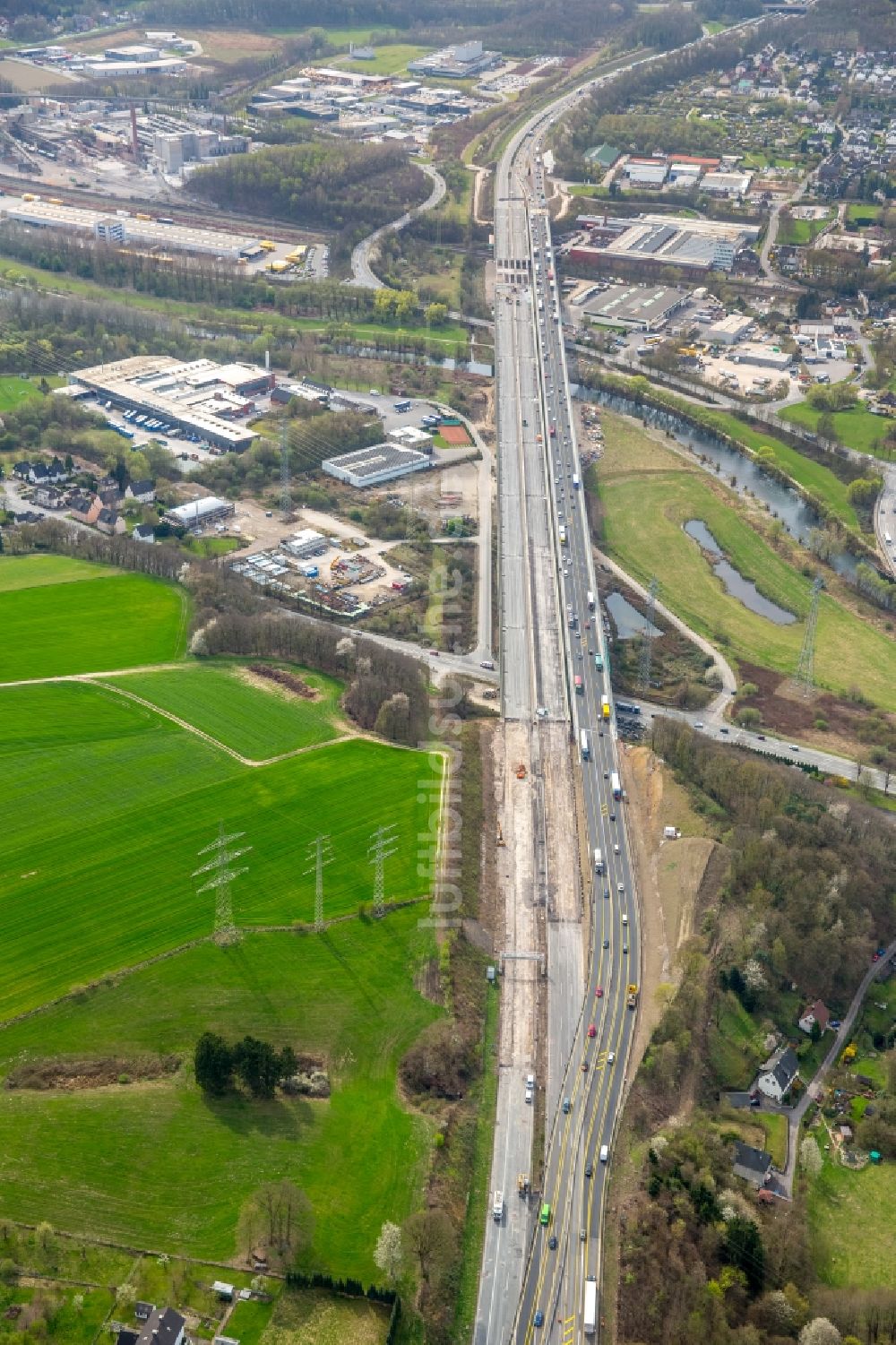 Luftaufnahme Hagen - Lennetalbrücke der Autobahn BAB A45 in Hagen im Bundesland Nordrhein-Westfalen