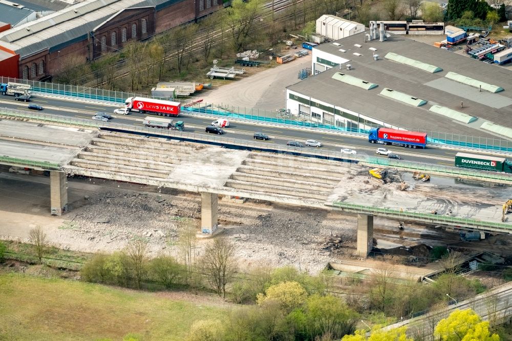 Hagen aus der Vogelperspektive: Lennetalbrücke der Autobahn BAB A45 in Hagen im Bundesland Nordrhein-Westfalen