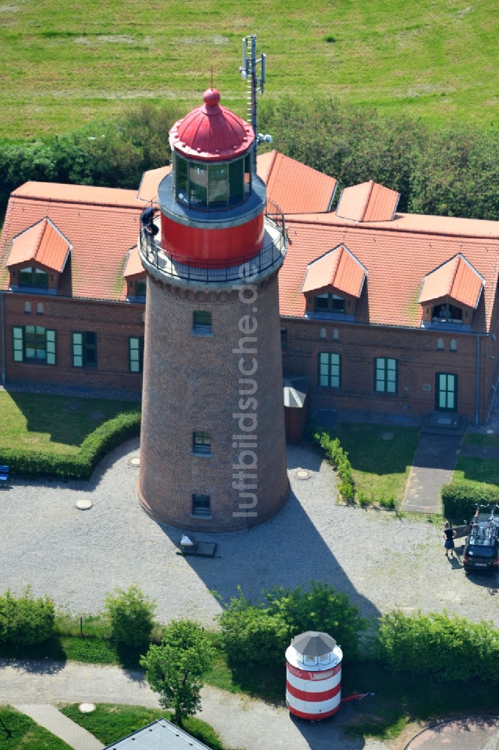 Bastorf aus der Vogelperspektive: Leuchtturm Bastorf in Mecklenburg-Vorpommern