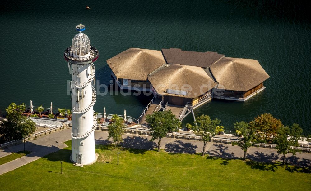 Luftbild Wien - Leuchtturm auf der Donauinsel in der Stadt Wien in Österreich