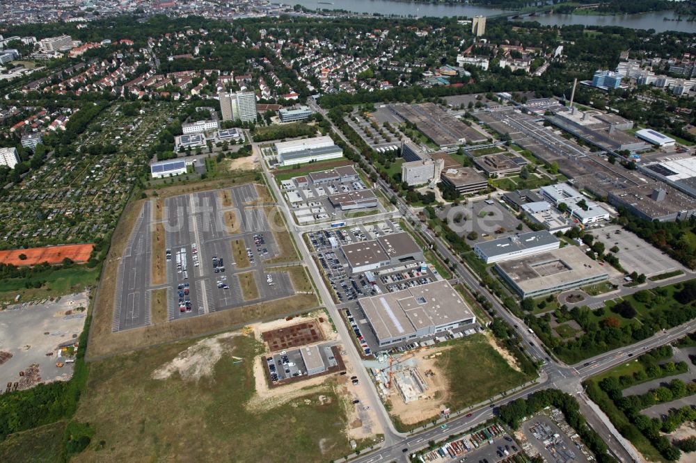 Mainz von oben - Löhr Automeile in Mainz im Bundesland Rheinland-Pfalz