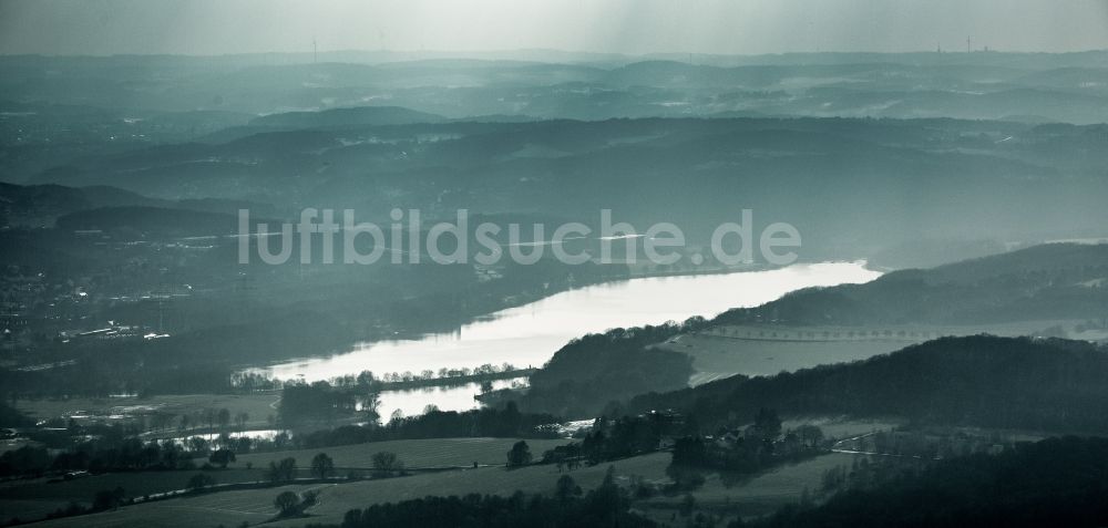 Luftaufnahme Witten - Licht- Reflexionen auf dem Kemnader Stausee in Herbede im Bundesland Nordrhein-Westfalen