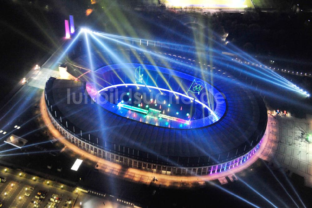 Luftaufnahme Berlin - Lichtshow Night of Lights im Olympiastadion Berlin