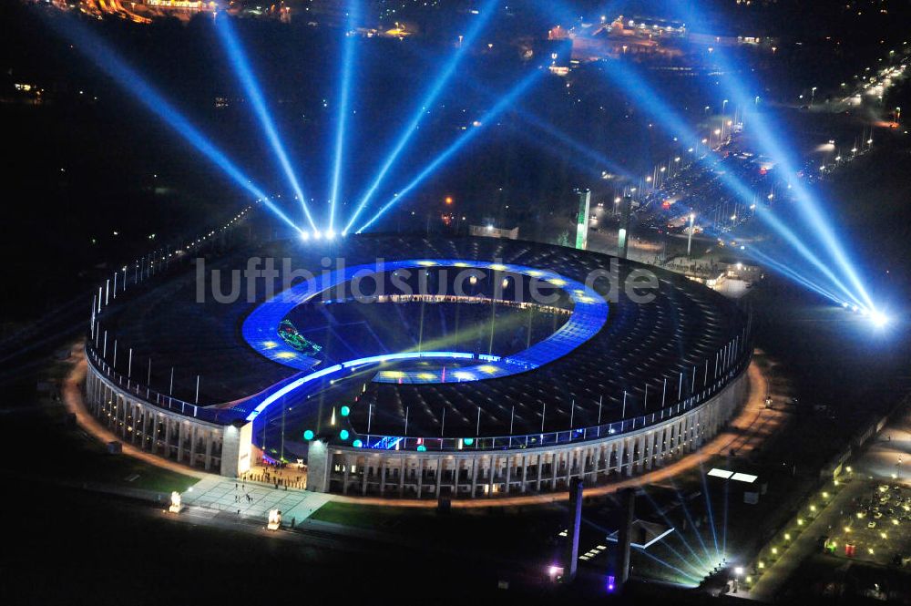 Luftbild Berlin - Lichtshow Night of Lights im Olympiastadion Berlin