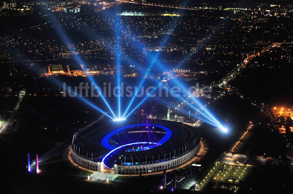 Luftbild Berlin - Lichtshow Night of Lights im Olympiastadion Berlin