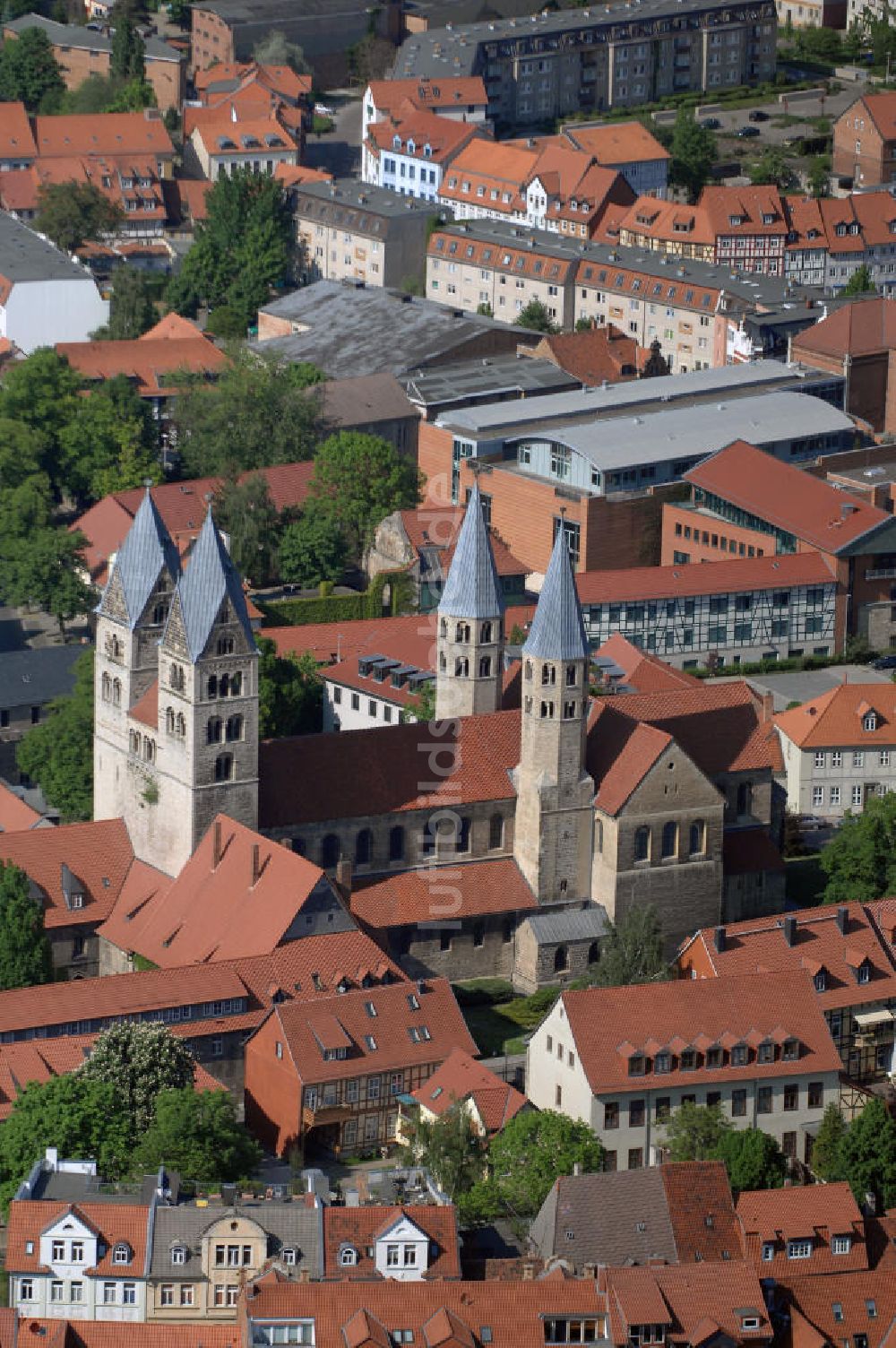 Halberstadt von oben - Liebfrauenkirche zu Halberstadt in Sachsen - Anhalt